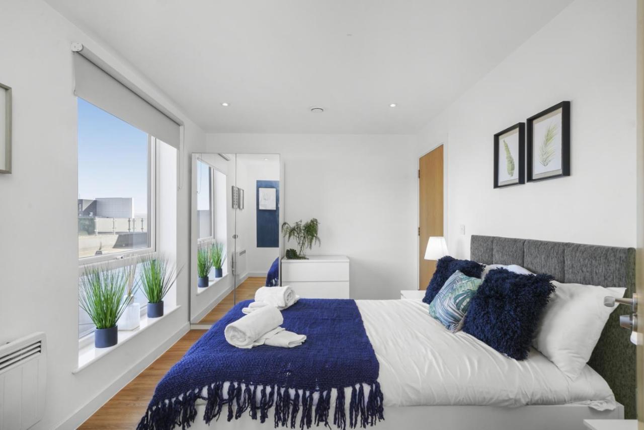 Stunning City Centre Penthouse - Sleeps 10 - Parking Manchester Buitenkant foto