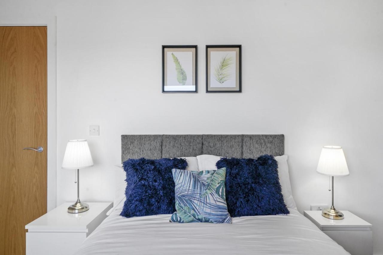 Stunning City Centre Penthouse - Sleeps 10 - Parking Manchester Buitenkant foto